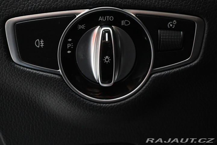 Mercedes-Benz E 2,0 300de 225 kW 9Gtronic 2021