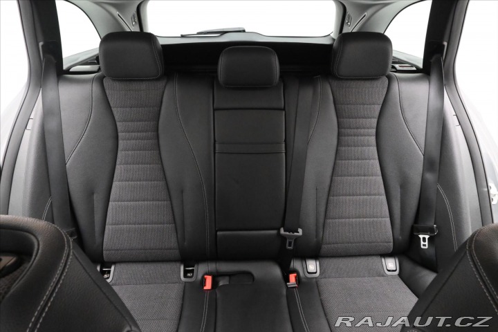 Mercedes-Benz E 2,0 300de 225 kW 9Gtronic 2021