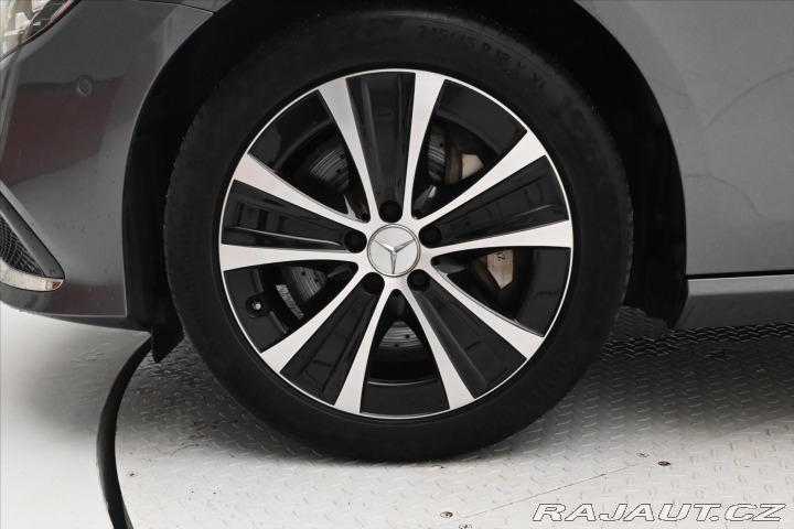 Mercedes-Benz E 2,0 300de 225 kW 9Gtronic 2021