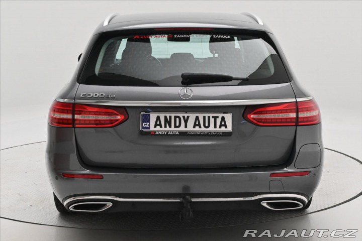 Mercedes-Benz E 2,0 300de 225 kW 9Gtronic 2021