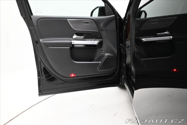 Mercedes-Benz GLB 2,0 220d 140 kW 4MATIC Zá 2022