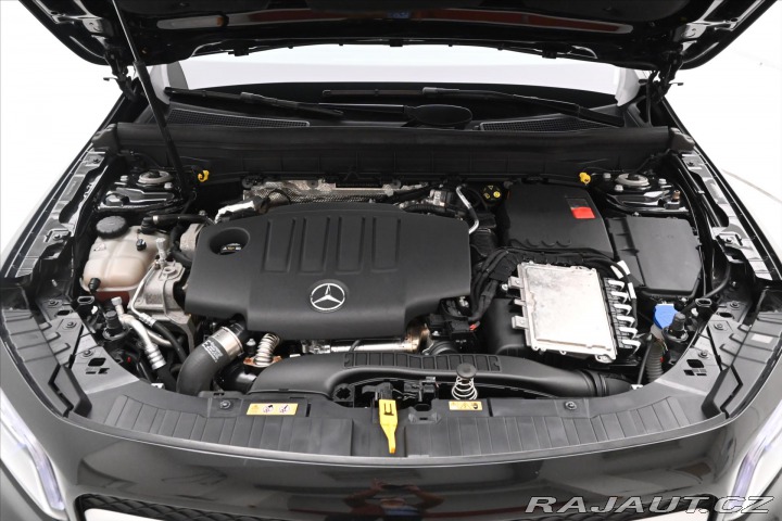 Mercedes-Benz GLB 2,0 220d 140 kW 4MATIC Zá 2022