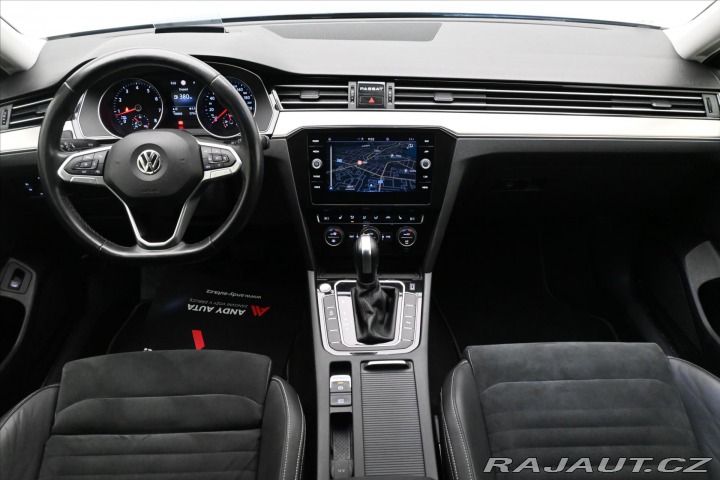 Volkswagen Passat 1,5 TSI 110 kW DSG Elegan 2020