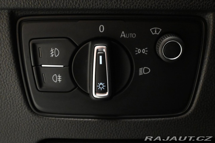 Volkswagen Passat 1,5 TSI 110 kW DSG Elegan 2020