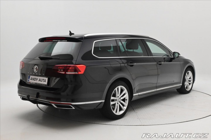 Volkswagen Passat 1,5 TSI 110 kW DSG Elegan 2020