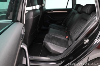 Volkswagen Passat 1,5 TSI 110 kW DSG Elegan 2020