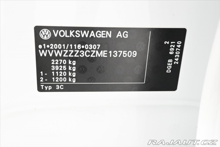 Volkswagen Passat 1,4 GTE 160 kW DSG Záruka 2021