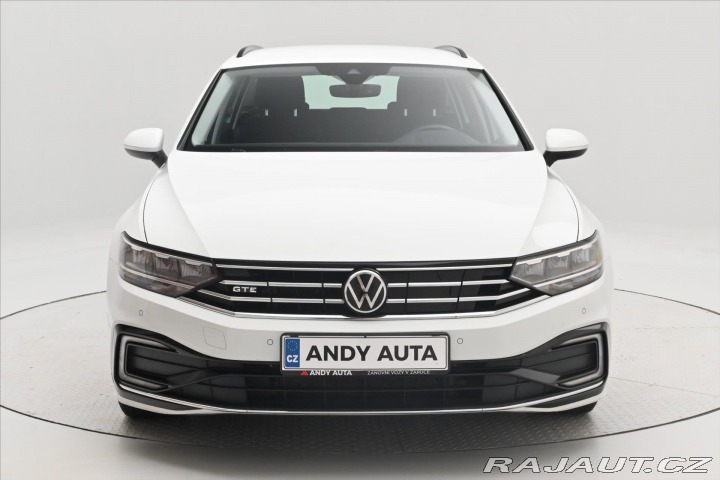 Volkswagen Passat 1,4 GTE 160 kW DSG Záruka 2021