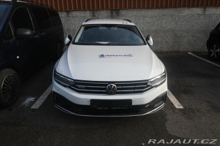 Volkswagen Passat 1,4 GTE 160 kW DSG VŮZ PŘ 2021