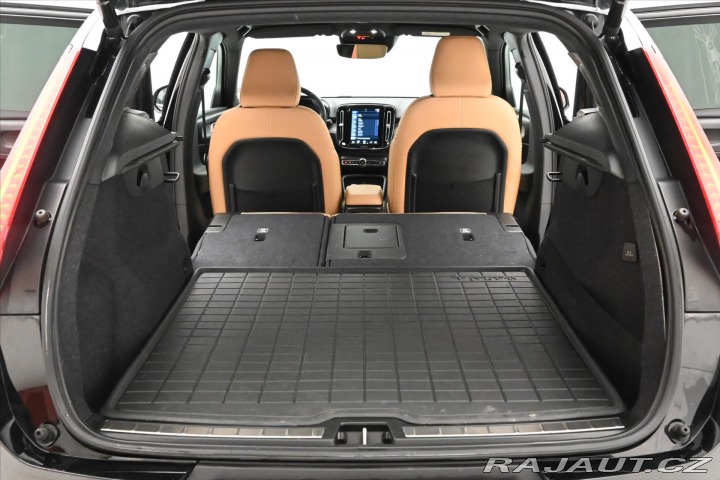 Volvo XC40 2,0 D4 AWD AT8 INSCRIPTIO 2020