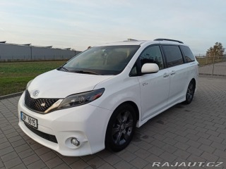 Toyota Ostatní modely Sienna SE SPORT 3.5 V6, 8 MÍST 2015