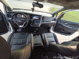 Toyota Ostatní modely Sienna SE SPORT 3.5 V6, 8 MÍST 2015