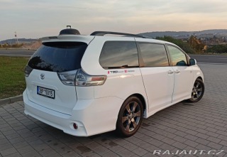 Toyota Ostatní modely Sienna SE SPORT 3.5 V6, 8 MÍST 2015
