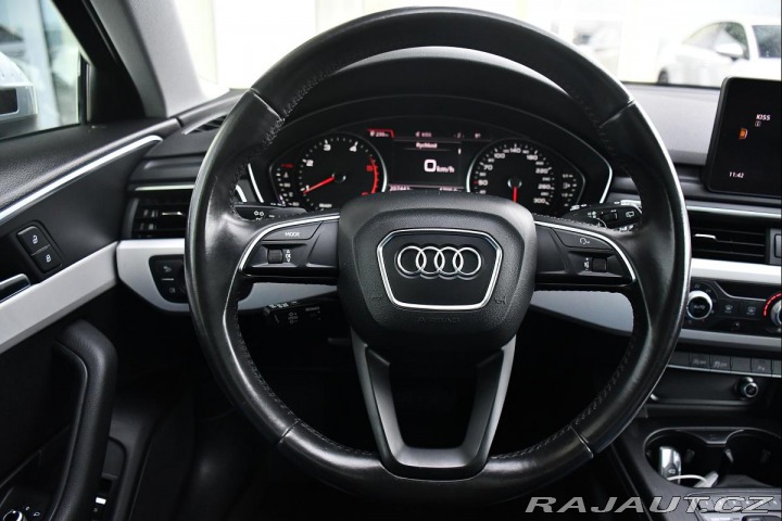 Audi A4 2.0TDi ACC PANORAMA KAMER 2016