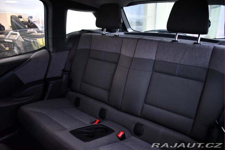 BMW i3 60Ah KAMERA VÝHŘEV NAV 2016