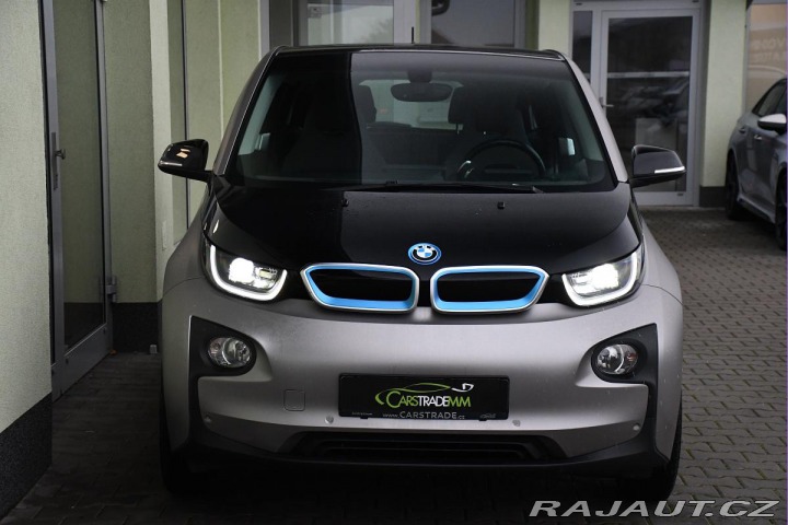 BMW i3 60Ah KAMERA VÝHŘEV NAV 2016