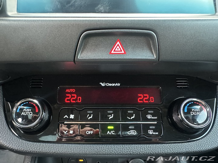 Kia Sportage 2.0CRDi 4x4/135kW/1MAJ/Vý 2012