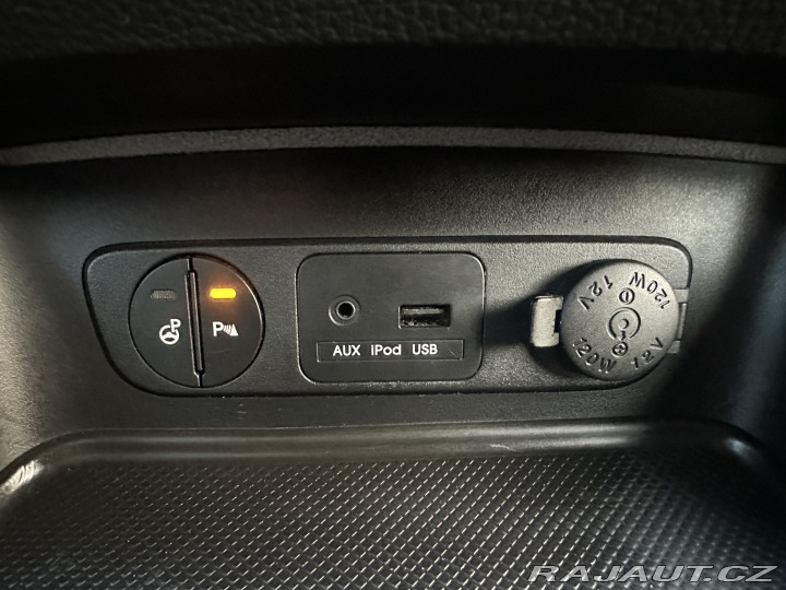 Kia Sportage 2.0CRDi 4x4/135kW/1MAJ/Vý 2012