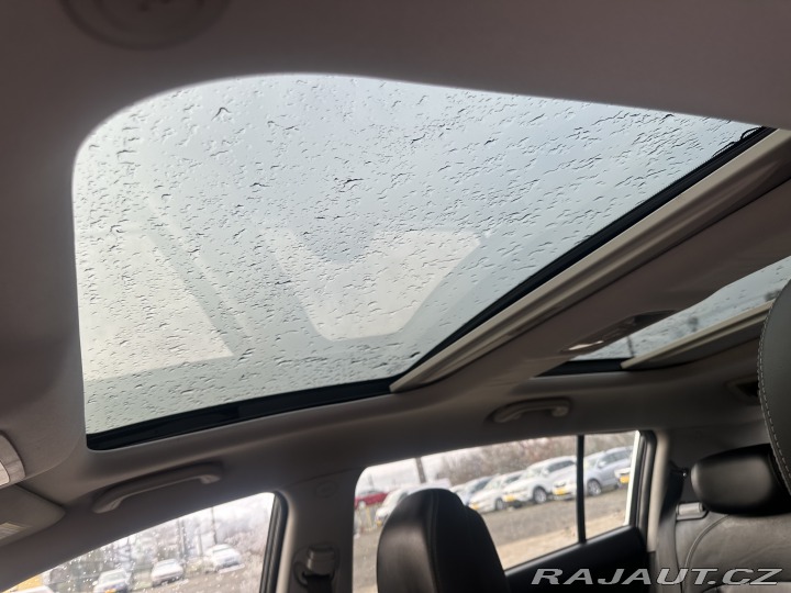 Kia Sportage 2.0CRDi 4x4/135kW/1MAJ/Vý 2012