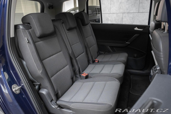 Volkswagen Touran 1.5 TSI REZERVACE 2023