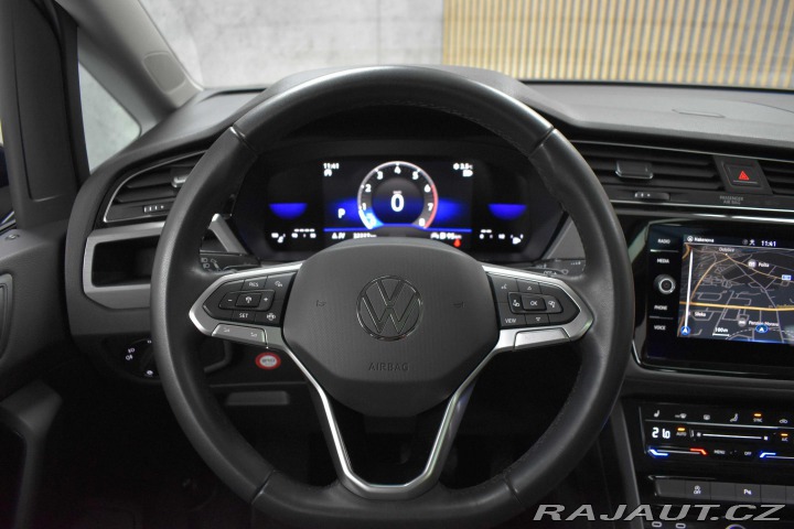 Volkswagen Touran 1.5 TSI REZERVACE 2023