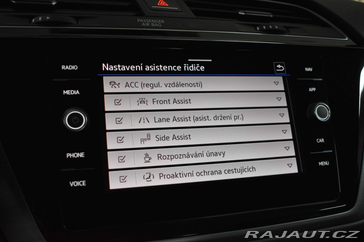 Volkswagen Touran 1.5 TSI REZERVACE 2023