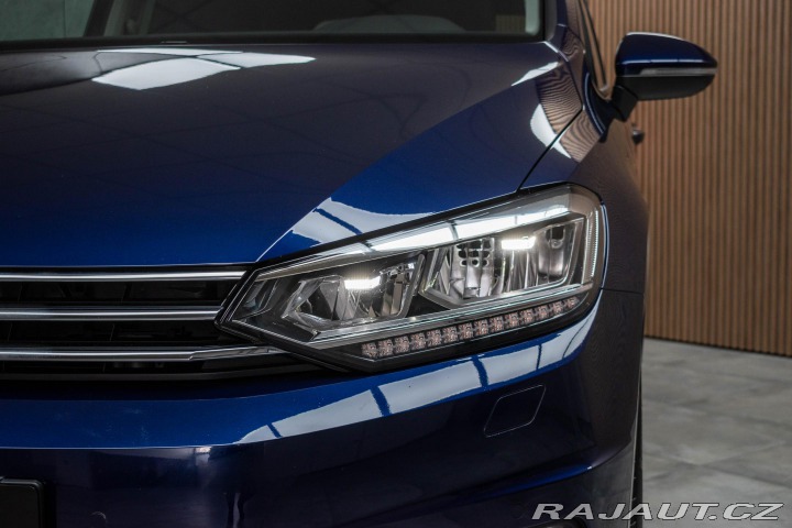 Volkswagen Touran 1.5 TSI REZERVACE 2023