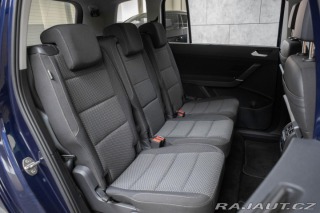 Volkswagen Touran 1.5 TSI DSG*7.MÍST*DPH*ČR 2023