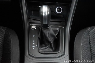 Volkswagen Touran 1.5 TSI DSG*7.MÍST*DPH*ČR 2023