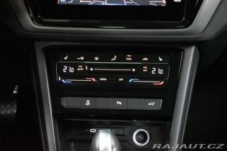 Volkswagen Touran 1.5 TSI DSG*7.MÍST*DPH*ČR 2023