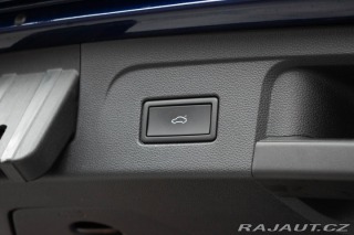 Volkswagen Touran 1.5 TSI DSG*7.MÍST*DPH*ČR 2023