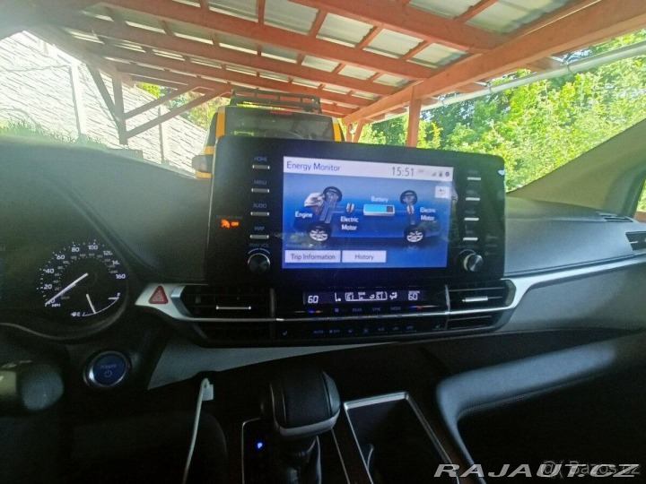 Toyota Ostatní modely Sienna XLE 2.5 HYBRID AWD, 7 MÍS 2021