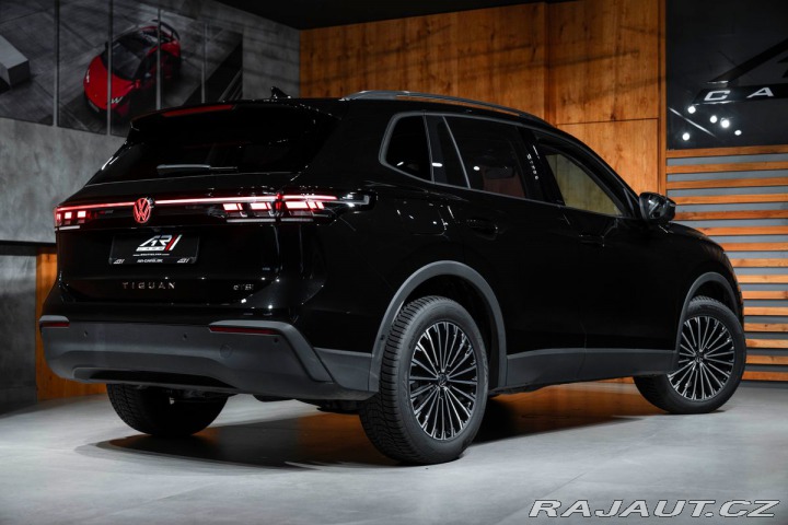 Volkswagen Tiguan 1,5 eTSI 110 kW Life 1800