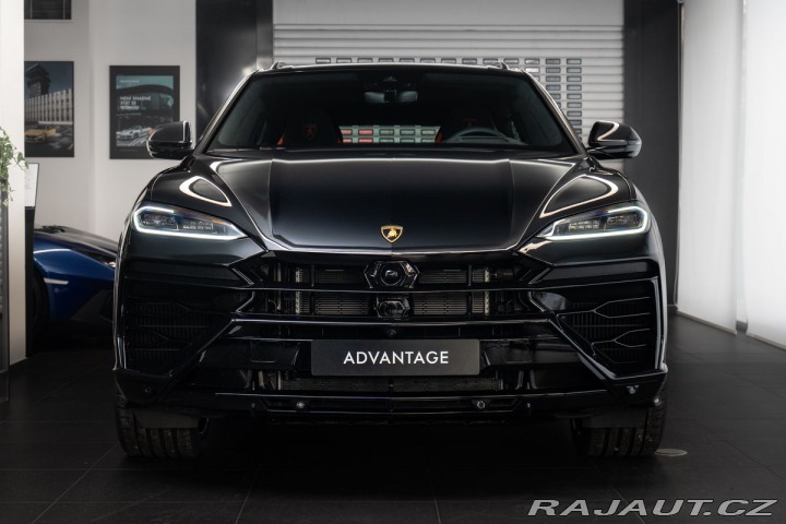 Lamborghini Urus SE 2025