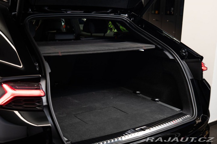 Lamborghini Urus SE 2025