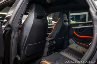 Lamborghini Urus SE 2025