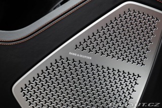 Lamborghini Urus SE 2025