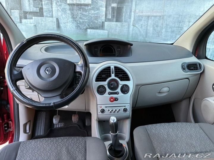 Renault Modus 1.2i 55KW, VYHŘIVANÉ SEDA 2005