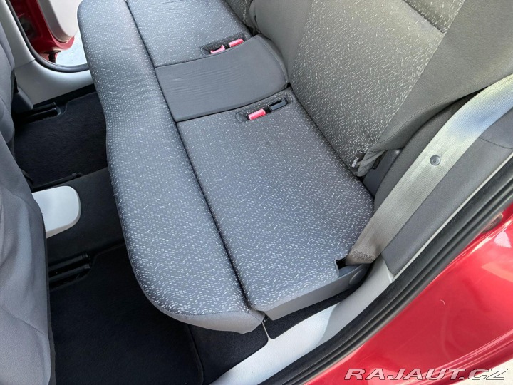 Renault Modus 1.2i 55KW, VYHŘIVANÉ SEDA 2005