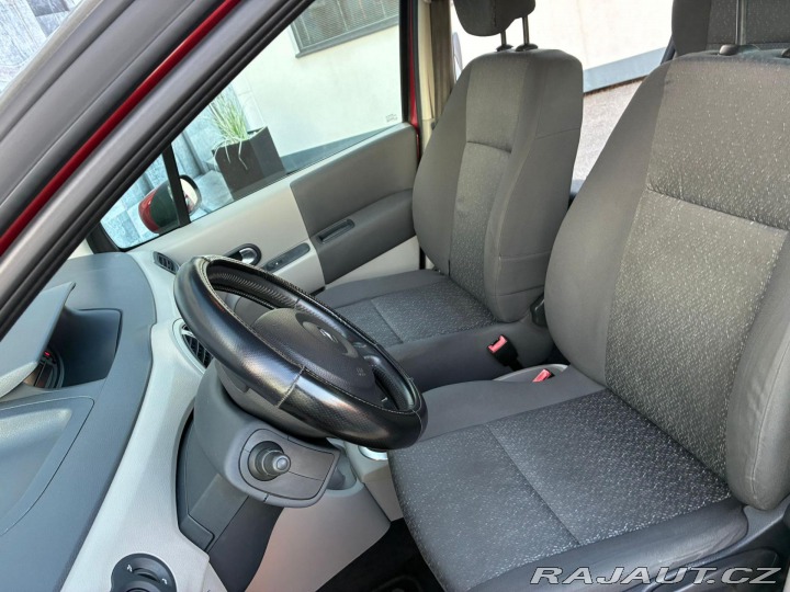 Renault Modus 1.2i 55KW, VYHŘIVANÉ SEDA 2005