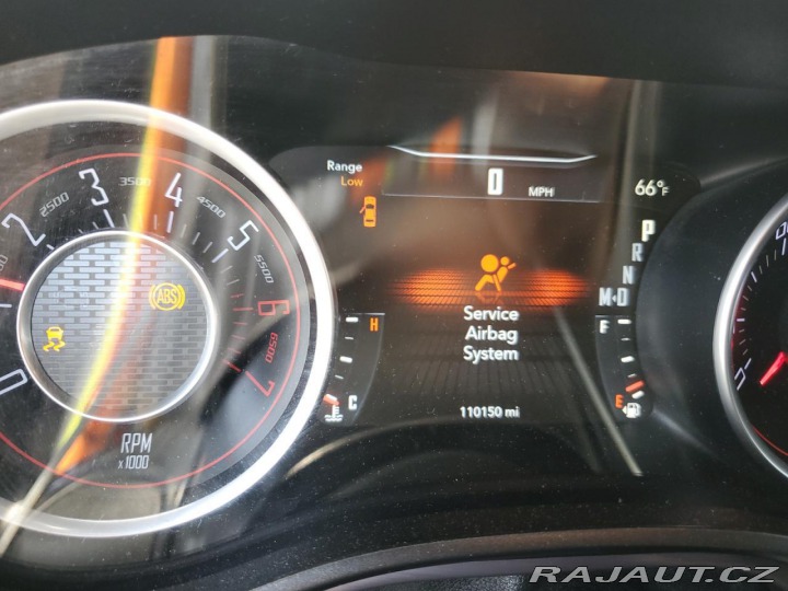 Dodge Challenger R/T 5.7 L V8 2015