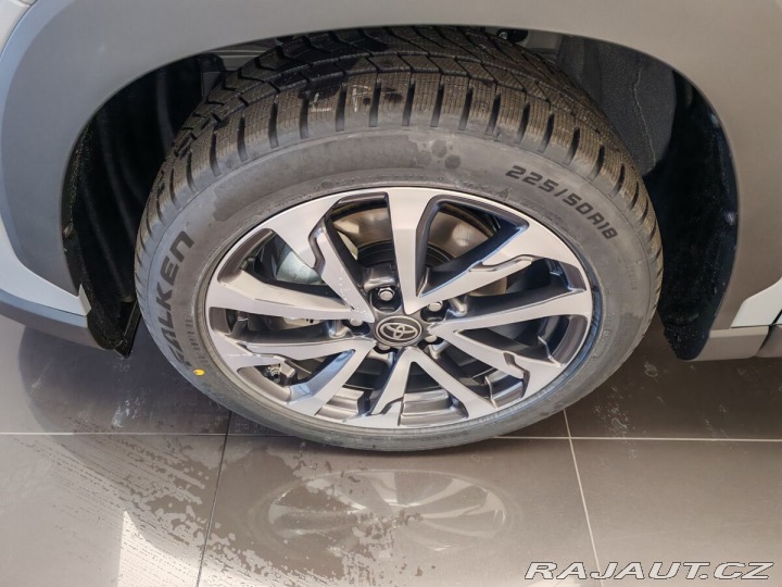 Toyota Corolla Cross 2,0 Hybrid Executive 2024