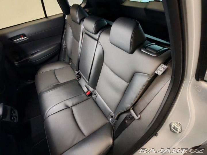 Toyota Corolla Cross 2,0 Hybrid Executive 2024