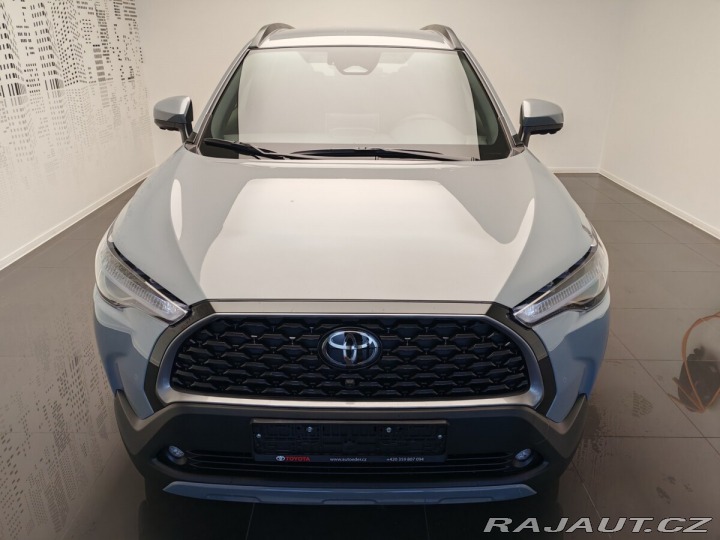 Toyota Corolla Cross 2,0 Hybrid Executive 2025