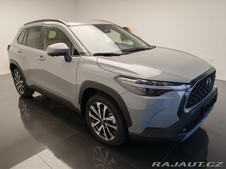 Toyota Corolla Cross 2,0 Hybrid Executive 2025