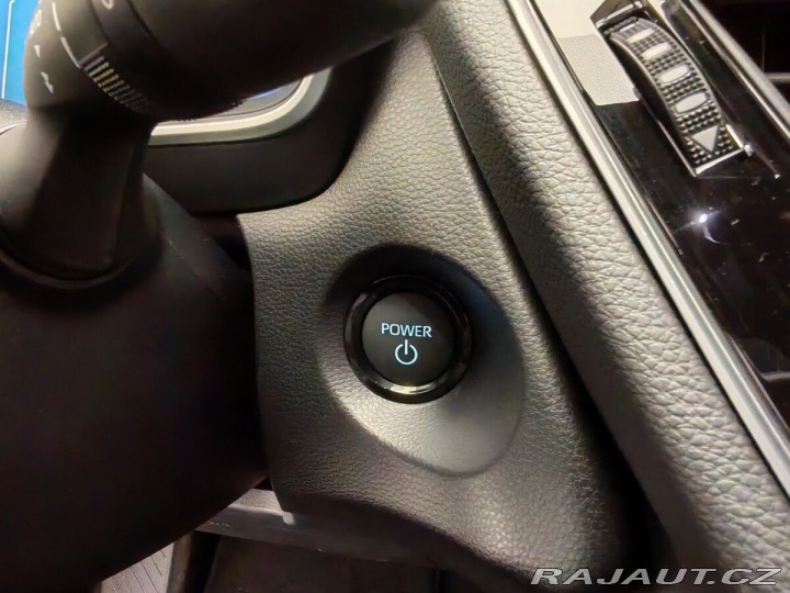 Toyota Corolla Cross 2,0 Hybrid Executive 2024