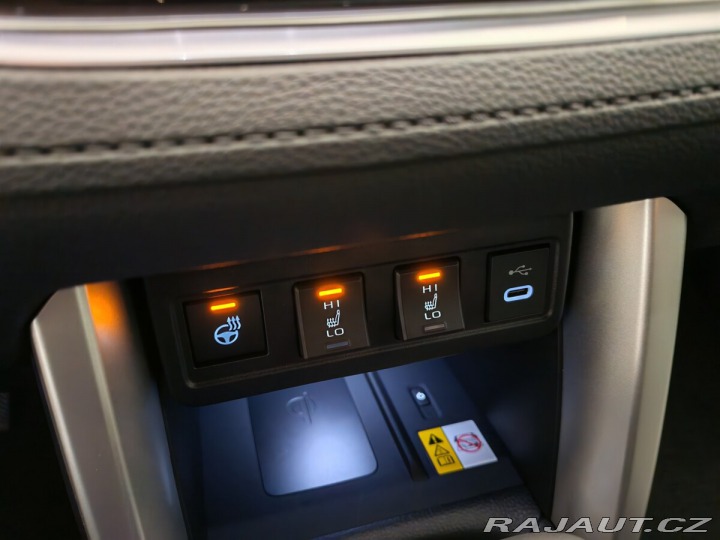 Toyota Corolla Cross 2,0 Hybrid Executive 2024