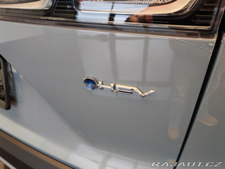 Toyota Corolla Cross 2,0 Hybrid Executive 2024