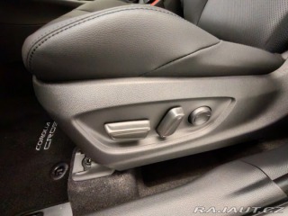 Toyota Corolla Cross 2,0 Hybrid Executive 2024