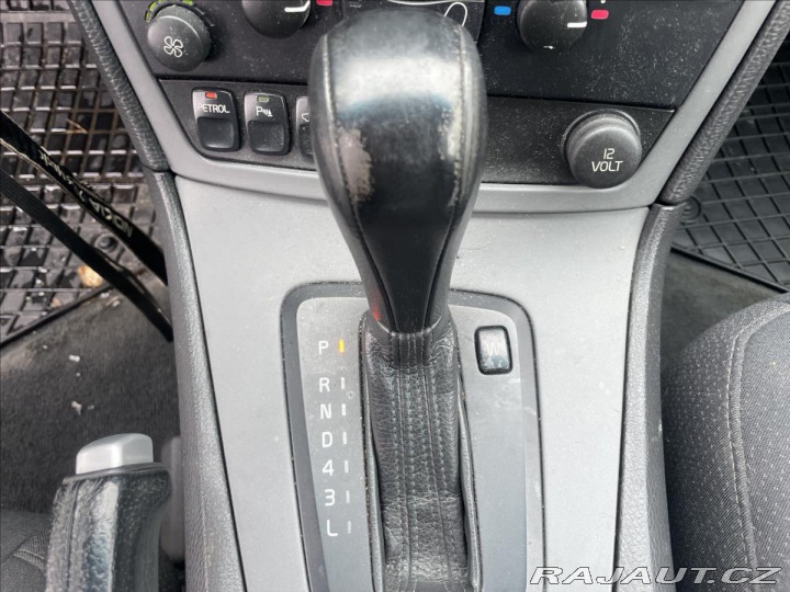 Volvo V70 2,4 i 16V 103kw CNG TAŽNÉ 2007